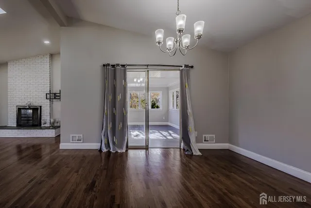 $695,000 | 1 Hallo Street, Edison, NJ 08837