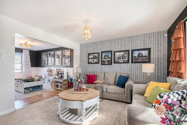 $362,500 | 4004 Stonegate Drive, Mishawaka, IN 46544