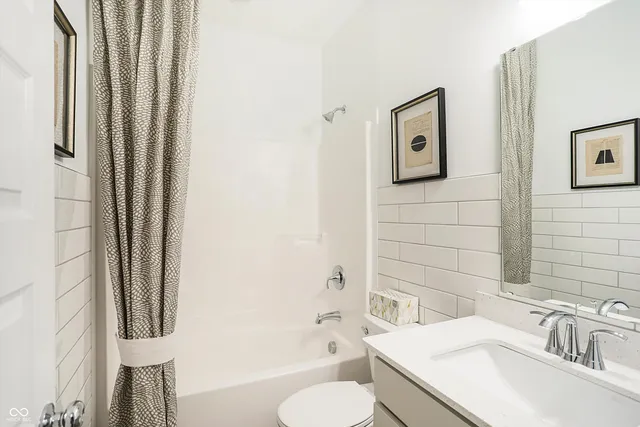 $378,960 | 5322 Devonshire Way, McCordsville, IN 46055