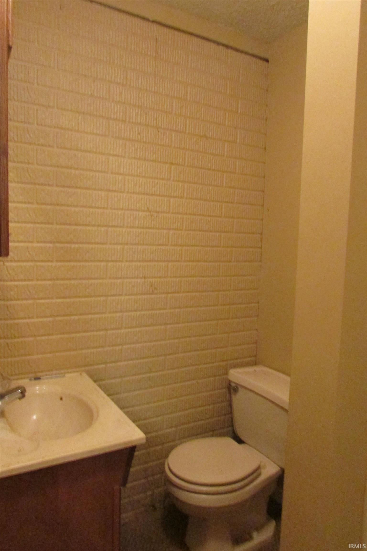 3720 River Bluff Road Bedford, IN 47421 - Photo 16 of 21 Gallery Image 16
