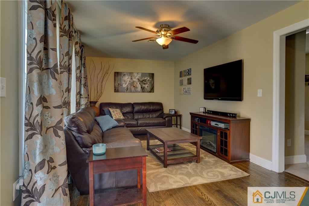 3241 Washington Road Sayreville, NJ 08859 - Photo 4 of 21 Gallery Image 4