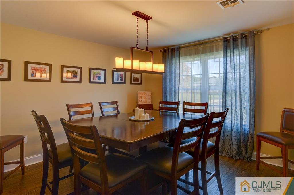 3241 Washington Road Sayreville, NJ 08859 - Photo 5 of 21 Gallery Image 5