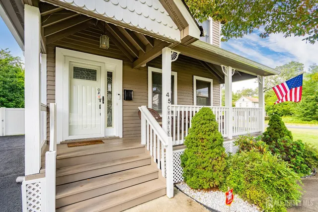 $584,000 | 45 Charles Street, Sayreville, NJ 08857