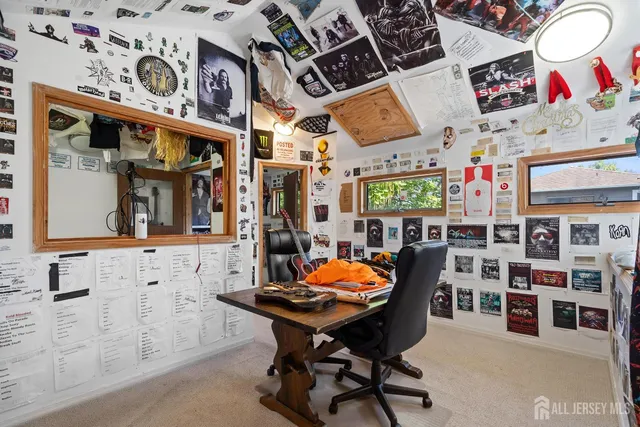 $584,000 | 45 Charles Street, Sayreville, NJ 08857