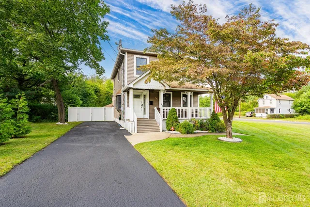 $584,000 | 45 Charles Street, Sayreville, NJ 08857