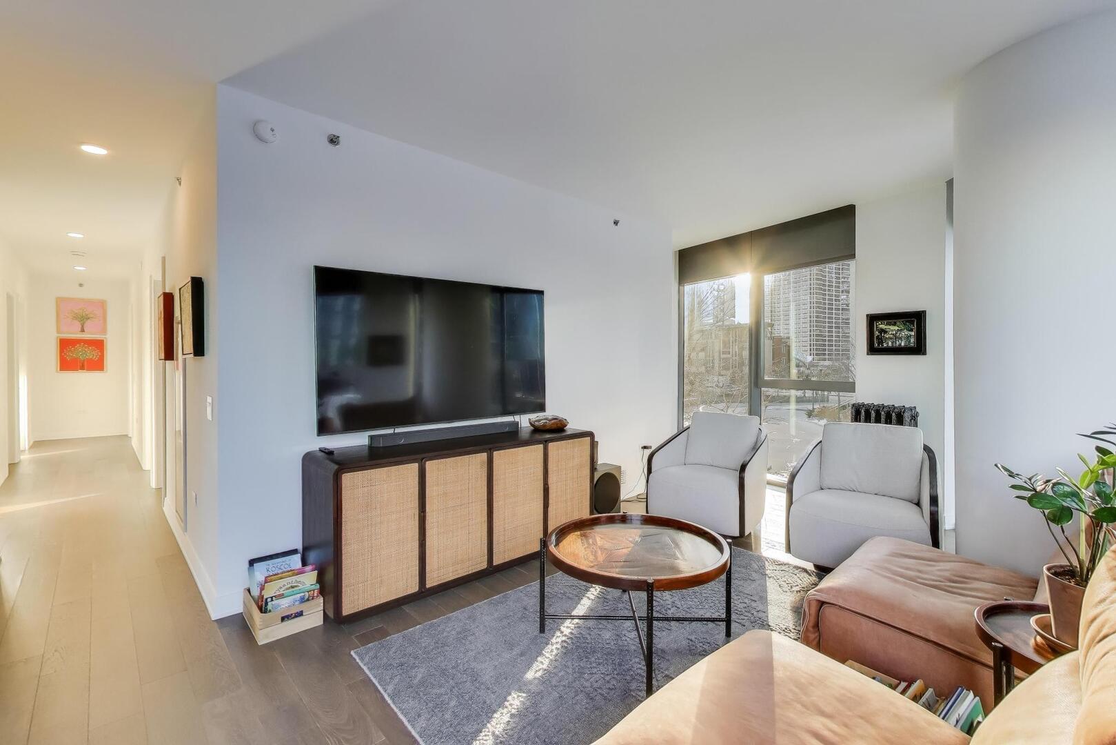 211 North Harbor Drive, Unit TH01 Chicago, IL 60601 - Photo 27 of 95