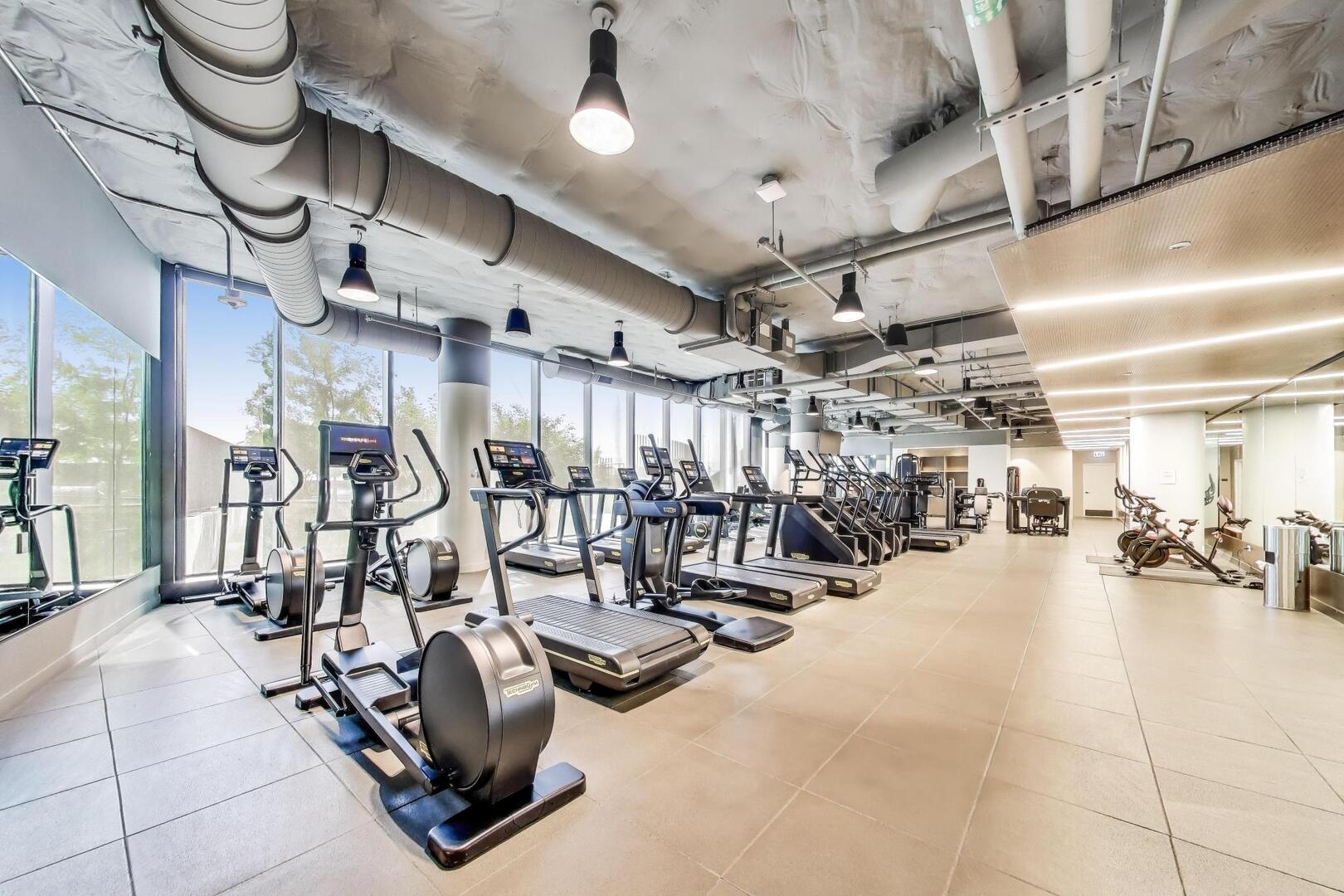 211 North Harbor Drive, Unit TH01 Chicago, IL 60601 - Photo 47 of 95