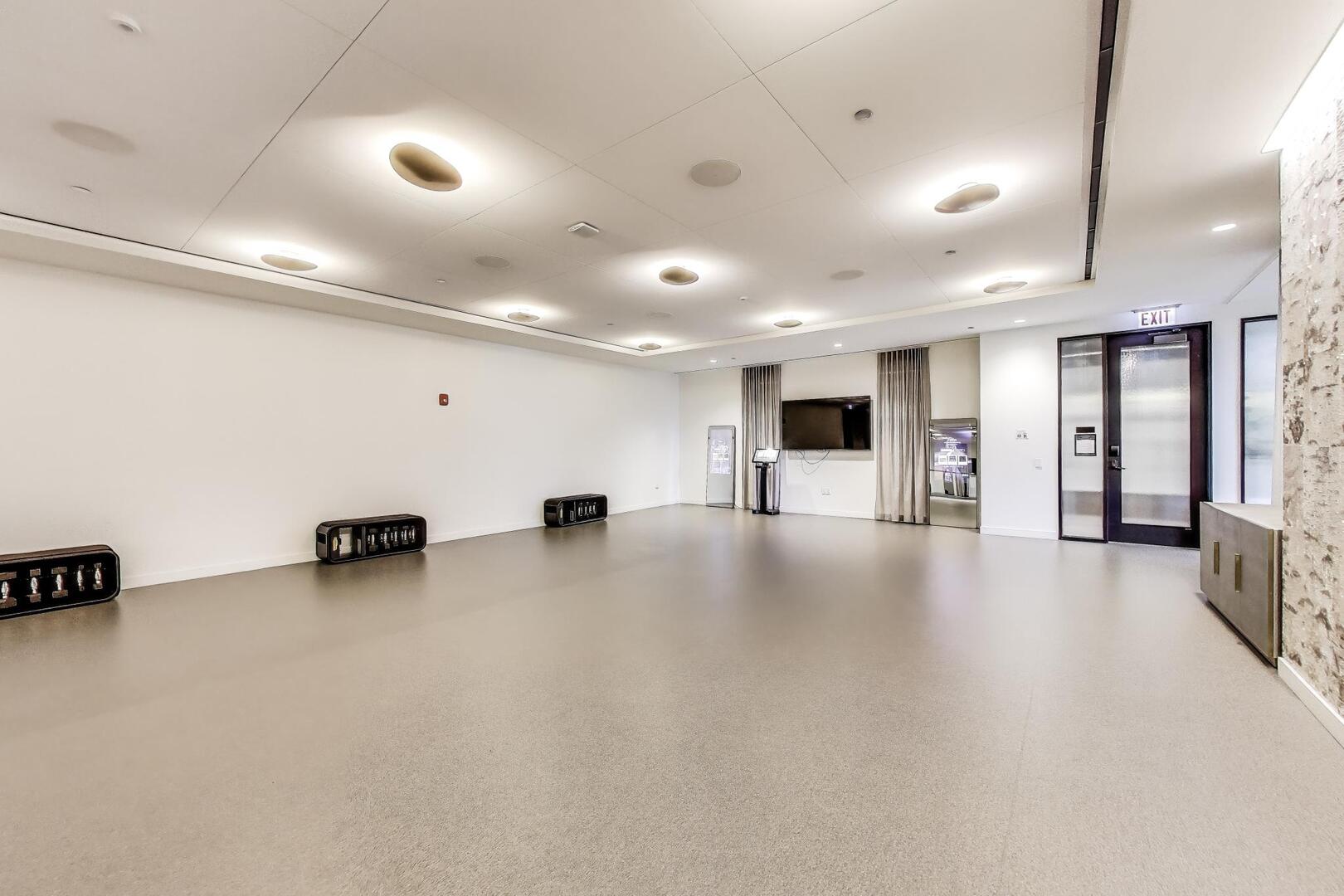 211 North Harbor Drive, Unit TH01 Chicago, IL 60601 - Photo 48 of 95