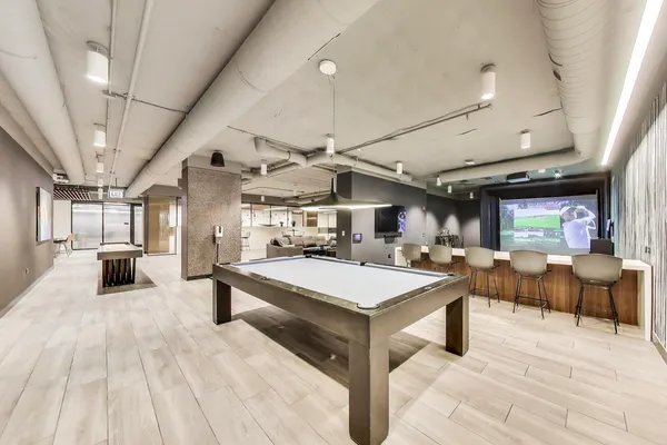 $2,300,000 | 211 North Harbor Drive, Unit TH01, Chicago, IL 60601