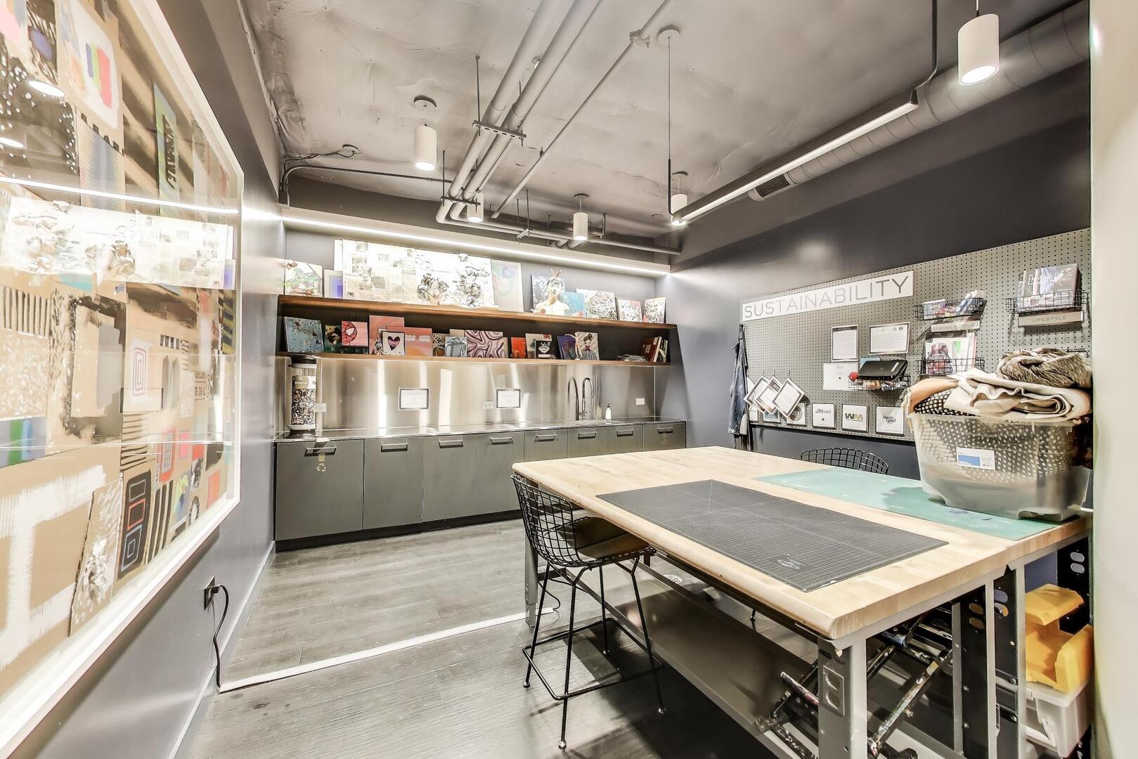 211 North Harbor Drive, Unit TH01 Chicago, IL 60601 - Photo 62 of 95