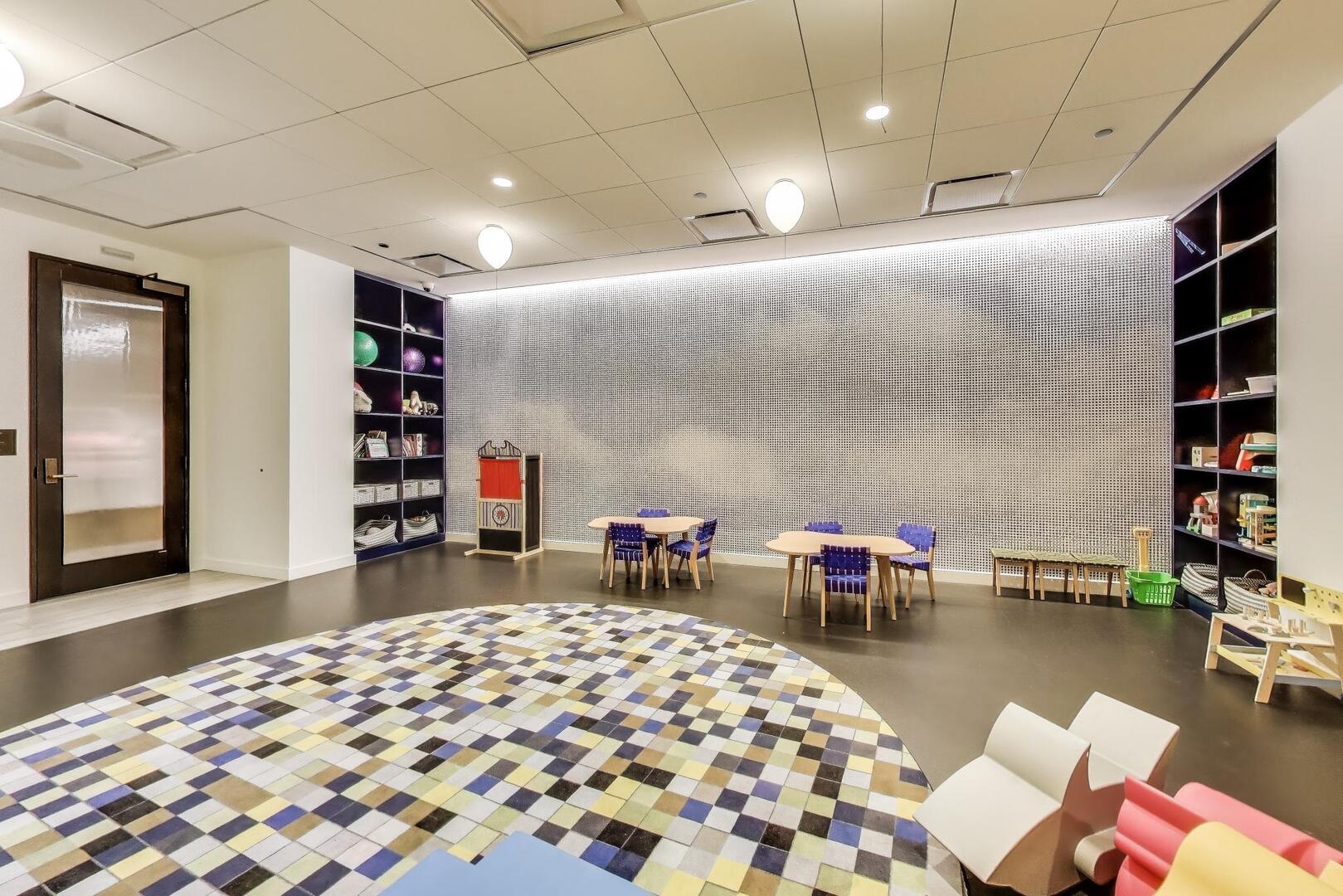 211 North Harbor Drive, Unit TH01 Chicago, IL 60601 - Photo 67 of 95