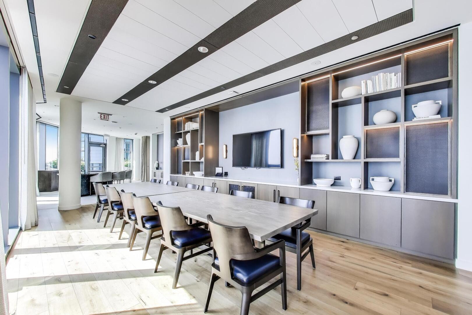 211 North Harbor Drive, Unit TH01 Chicago, IL 60601 - Photo 70 of 95