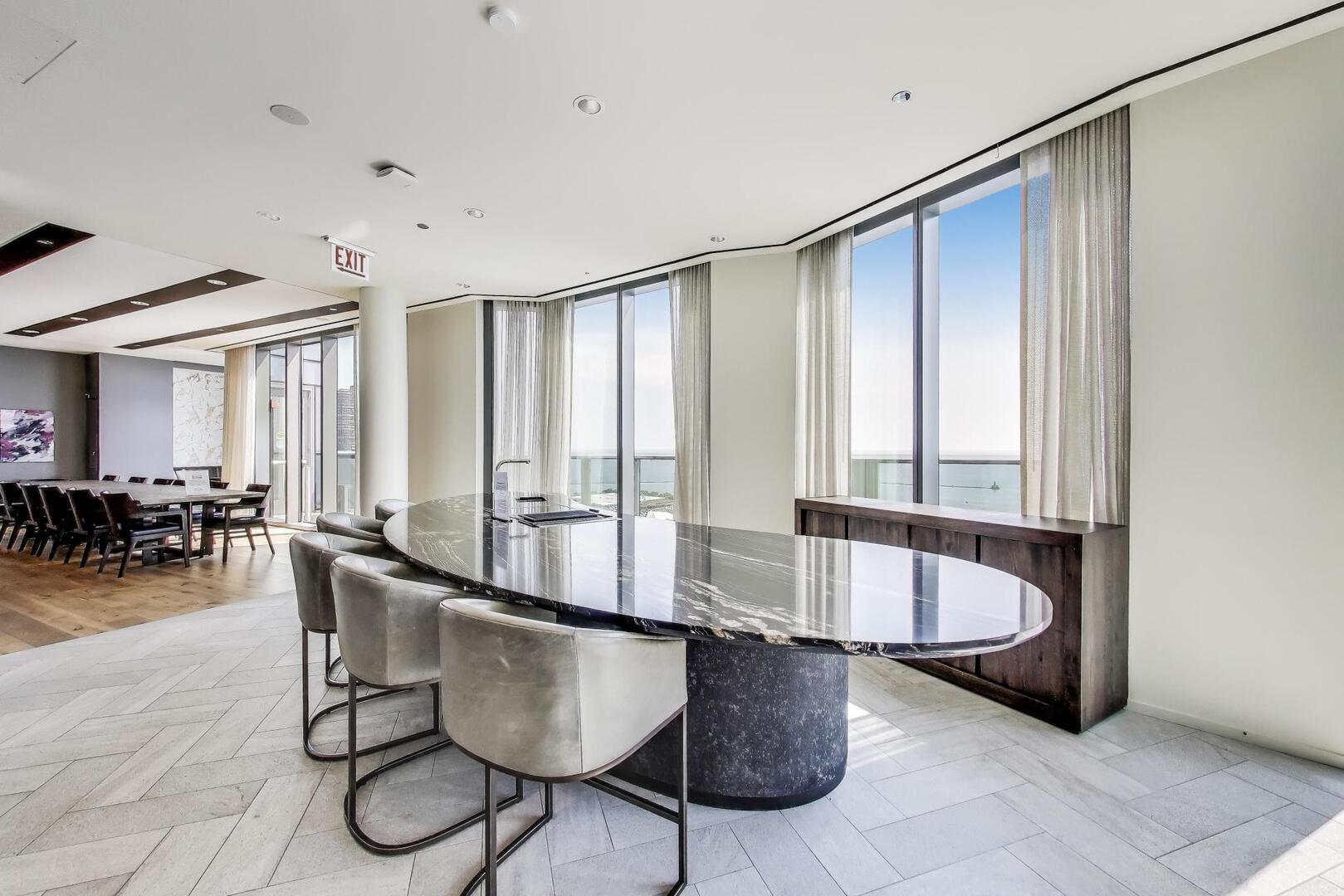 211 North Harbor Drive, Unit TH01 Chicago, IL 60601 - Photo 73 of 95