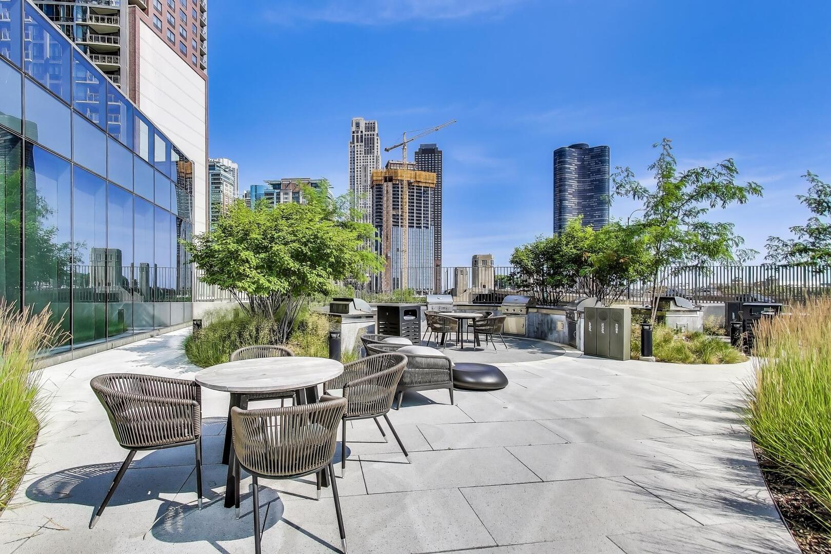 211 North Harbor Drive, Unit TH01 Chicago, IL 60601 - Photo 84 of 95