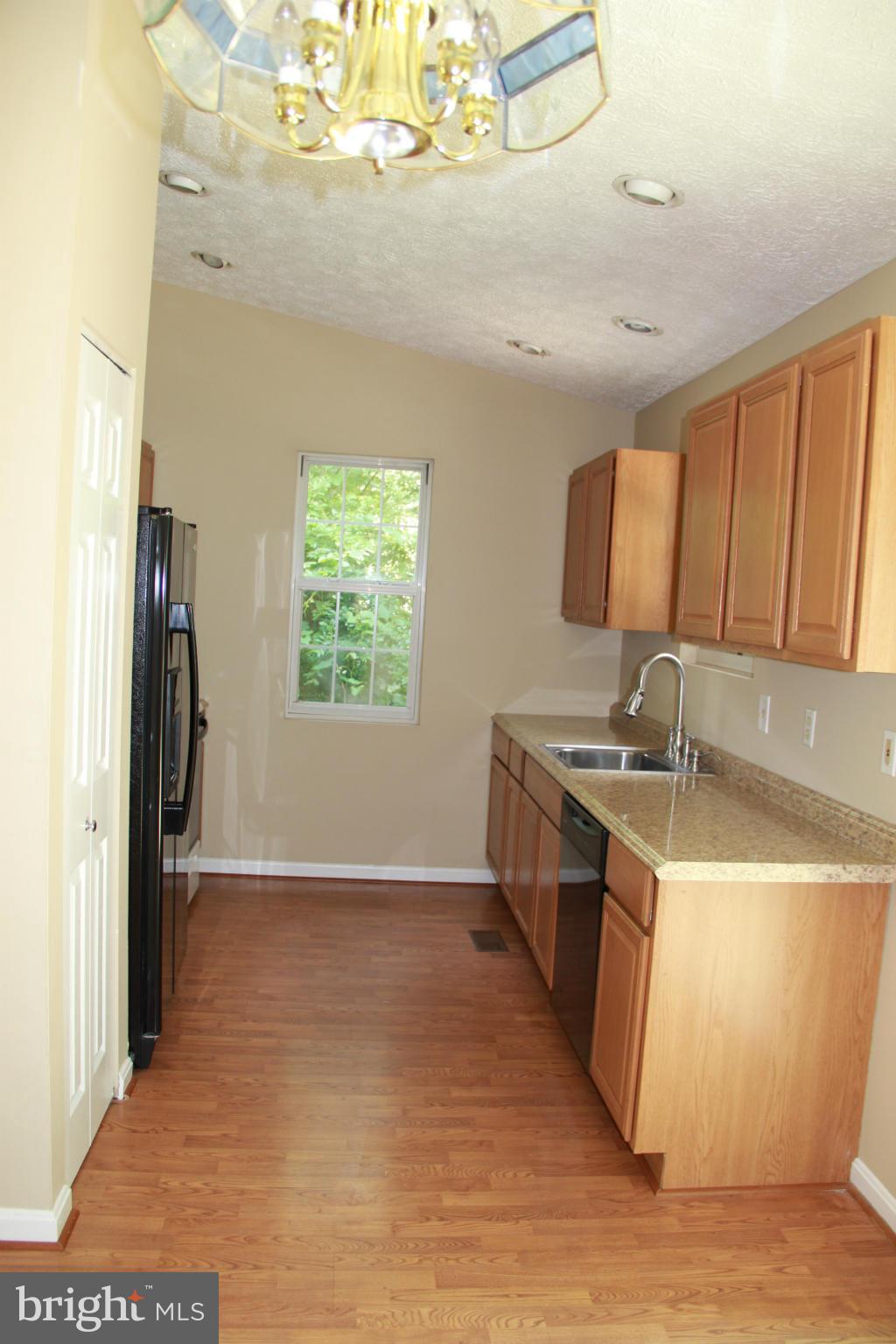 687 Gunsmoke Trail Lusby, MD 20657 - Photo 4 of 14 Kitchen