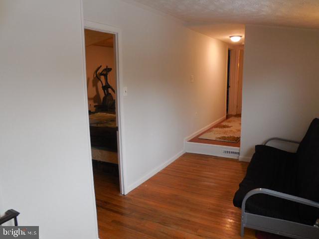 1150 Ruth Street York, PA 17408 - Photo 22 of 34 LOUNGE AREA