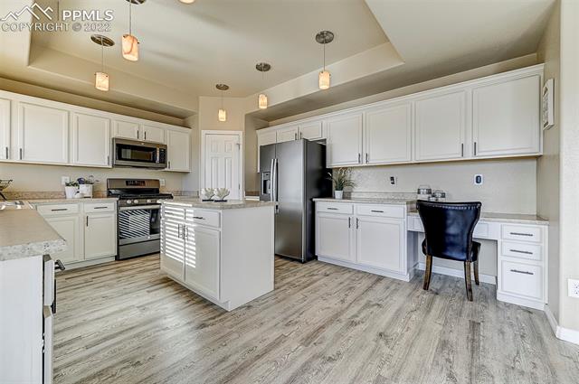 2214 Reed Grass Way Colorado Springs, CO 80915 - Photo 12 of 18 Kitchen