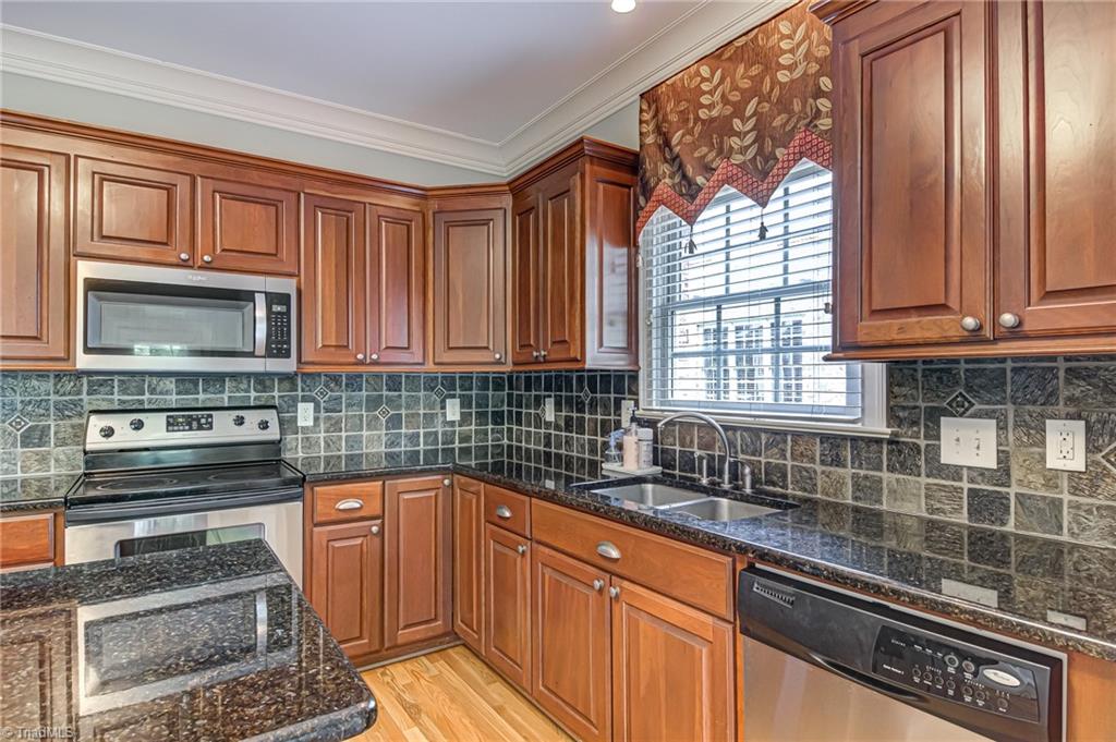 5909 Ballinger Road, Unit C Greensboro, NC 27410 - Photo 11 of 33 Gallery Image 11