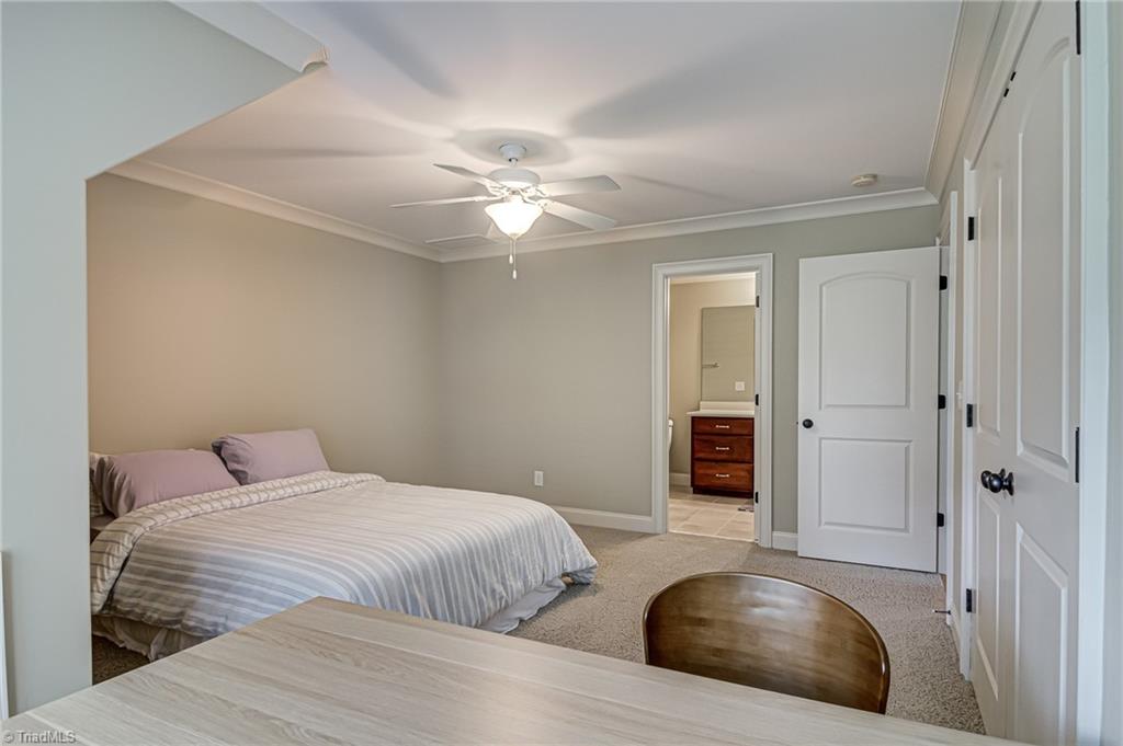 5909 Ballinger Road, Unit C Greensboro, NC 27410 - Photo 27 of 33 Gallery Image 27
