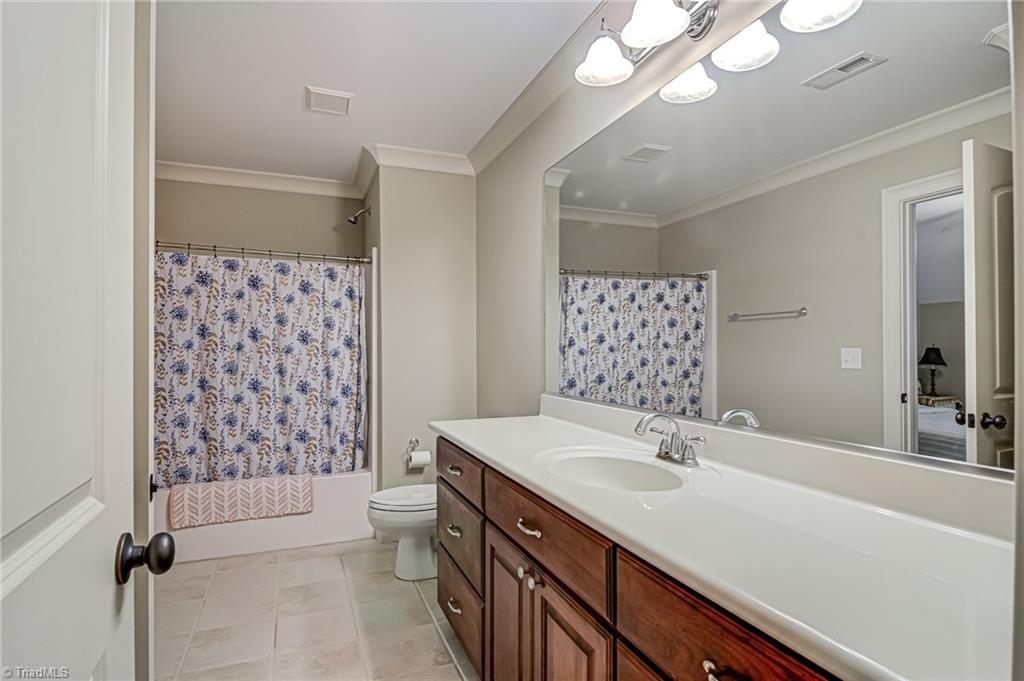 5909 Ballinger Road, Unit C Greensboro, NC 27410 - Photo 28 of 33 Gallery Image 28