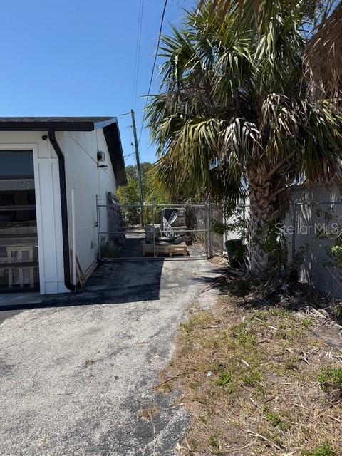 2130 West King Street Cocoa, FL 32926 - Photo 8 of 20 a view of outdoor space with deck and barbeque oven