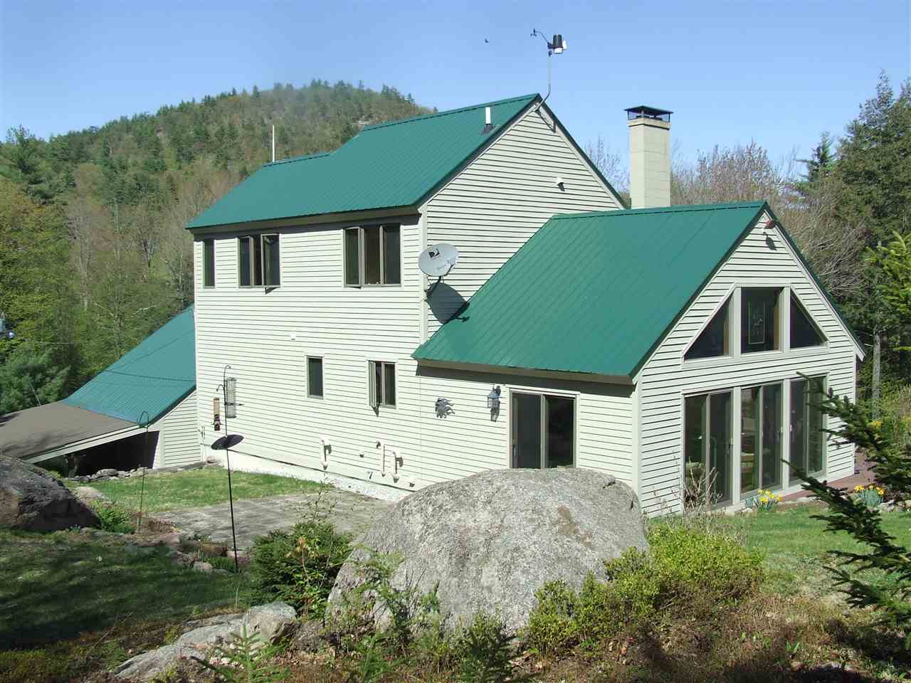 139 Pine Hill Road Ossipee, NH 03814 - Photo 3 of 40