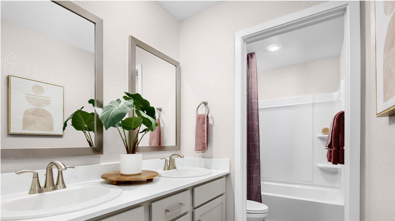 2922 Porcelain Street Lincoln, CA 95648 - Photo 10 of 14 a bathroom with a tub sink and mirror