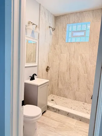 $1,500 | 3821 West Fillmore Street, Unit 2R, Chicago, IL 60624