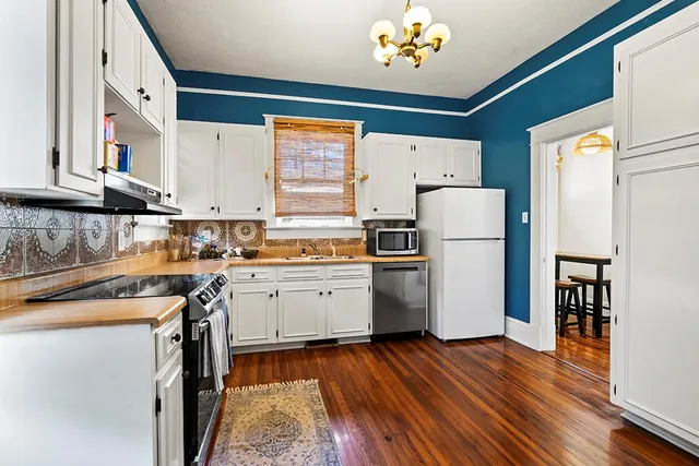 $259,000 | 204 Durst Avenue West, Greenwood, SC 29649