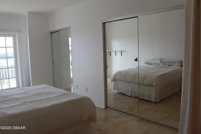 $1,595 | 404 South Beach Street, Daytona Beach, FL 32114