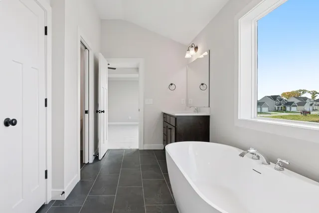 $900,000 | 4789 131st Court Northeast, Blaine, MN 55449