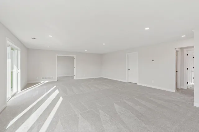 $900,000 | 4789 131st Court Northeast, Blaine, MN 55449