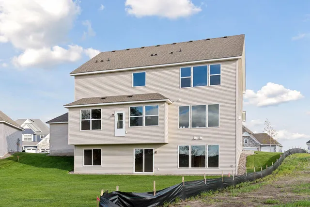 $900,000 | 4789 131st Court Northeast, Blaine, MN 55449