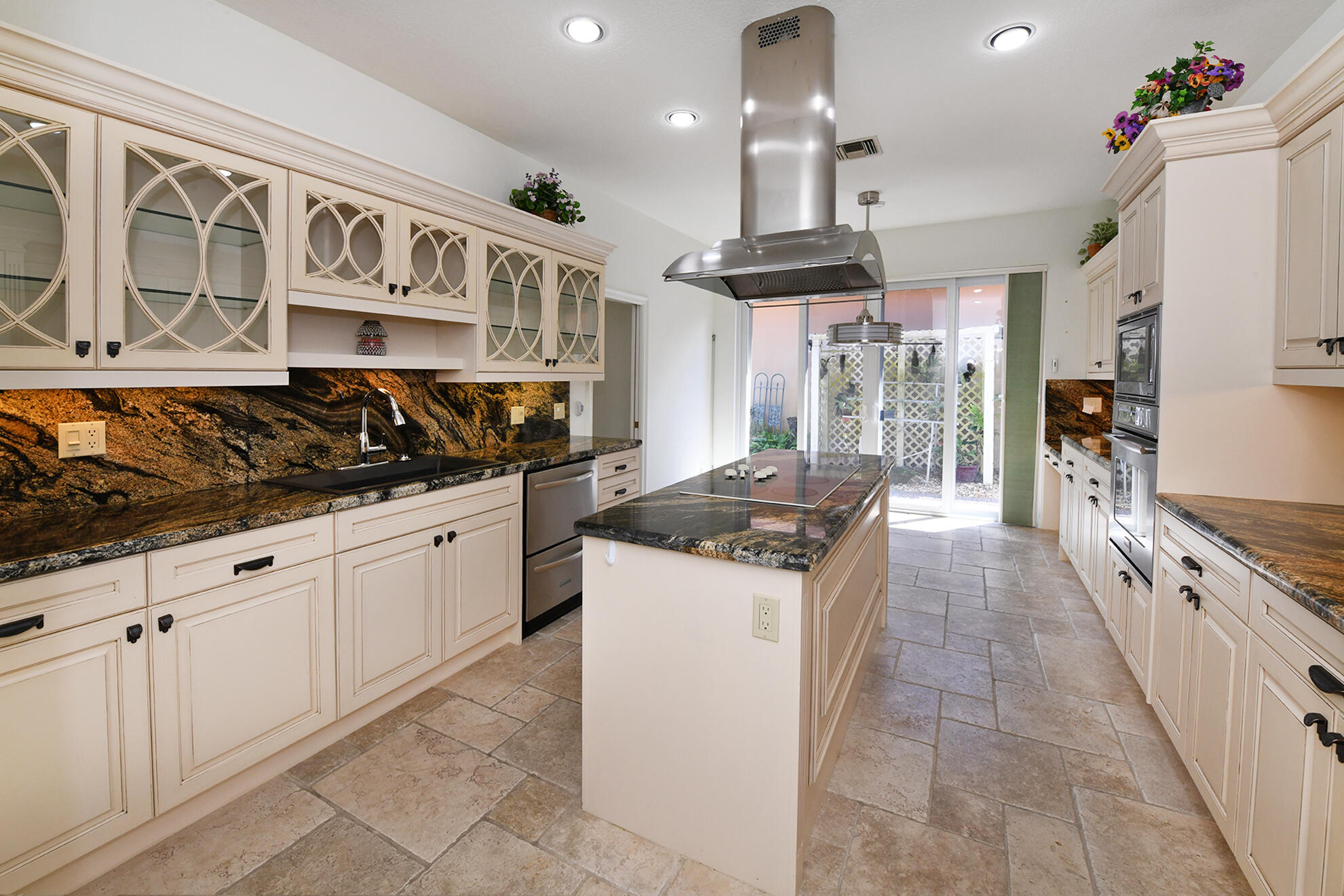 21286 Harrow Court Boca Raton, FL 33433 - Photo 11 of 28 With Breakfast Area