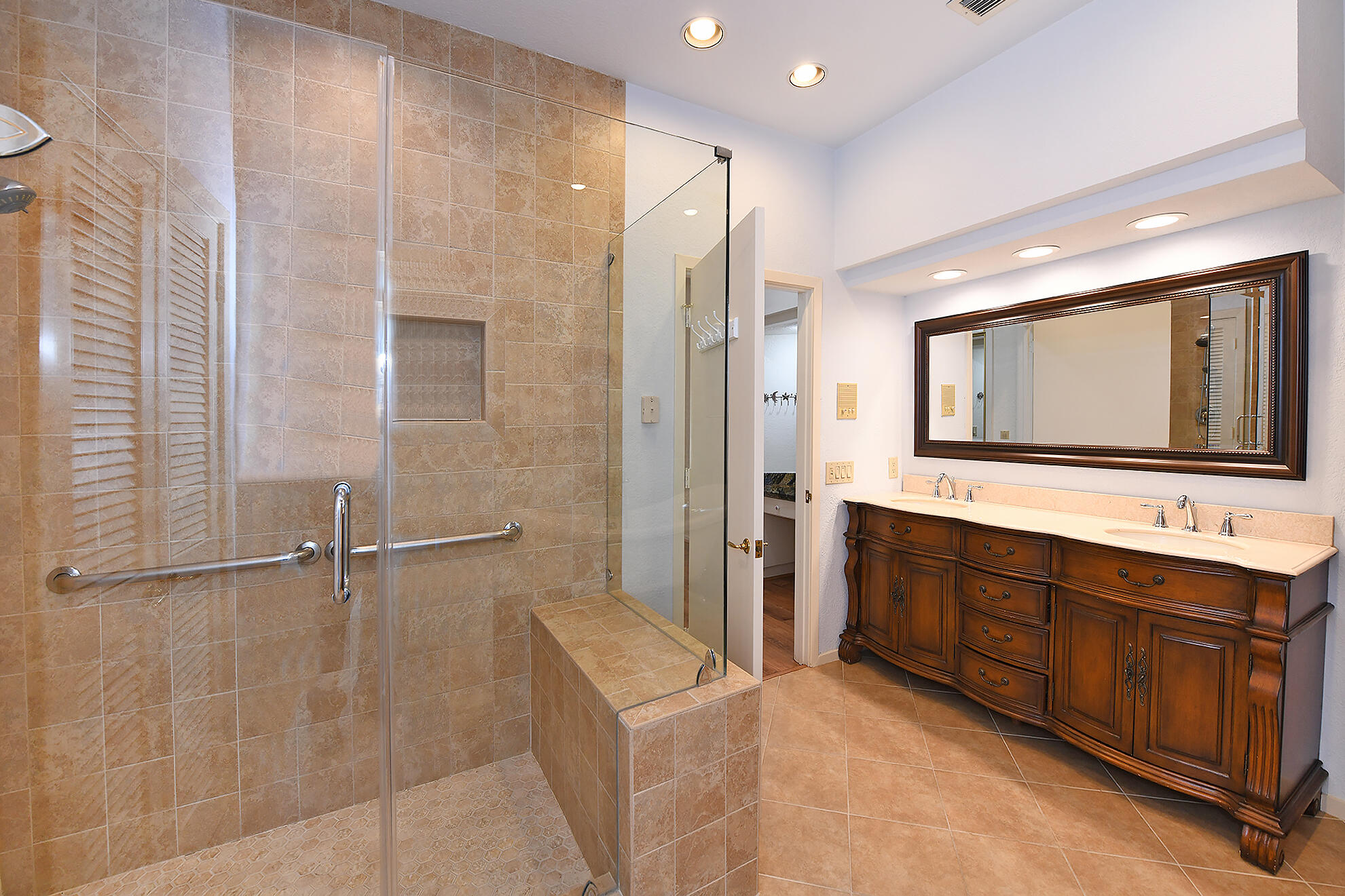 21286 Harrow Court Boca Raton, FL 33433 - Photo 17 of 28 Master Bath