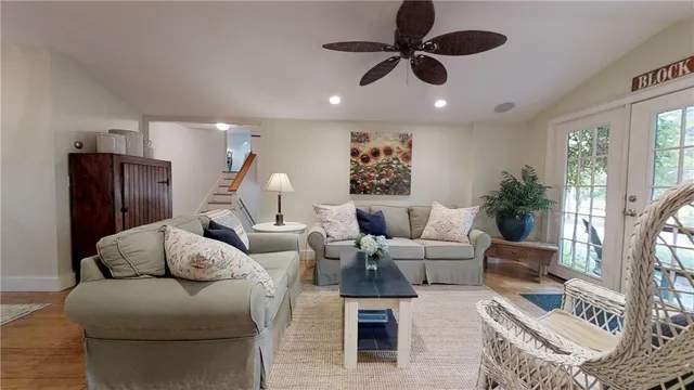 $3,500 | 95 Wood Lane, South Kingstown, RI 02879