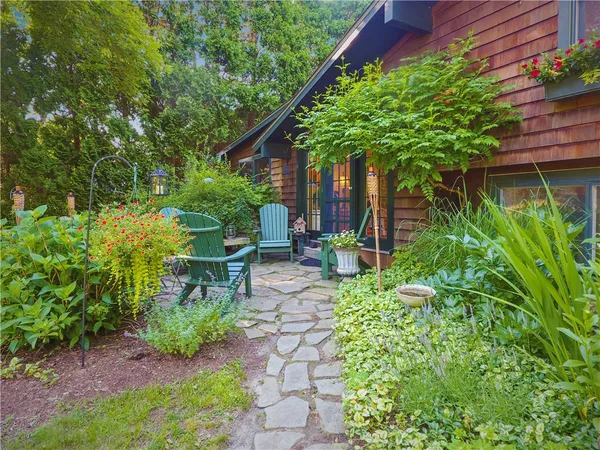 $3,500 | 95 Wood Lane, South Kingstown, RI 02879