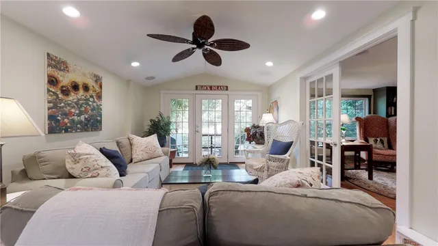 $3,500 | 95 Wood Lane, South Kingstown, RI 02879