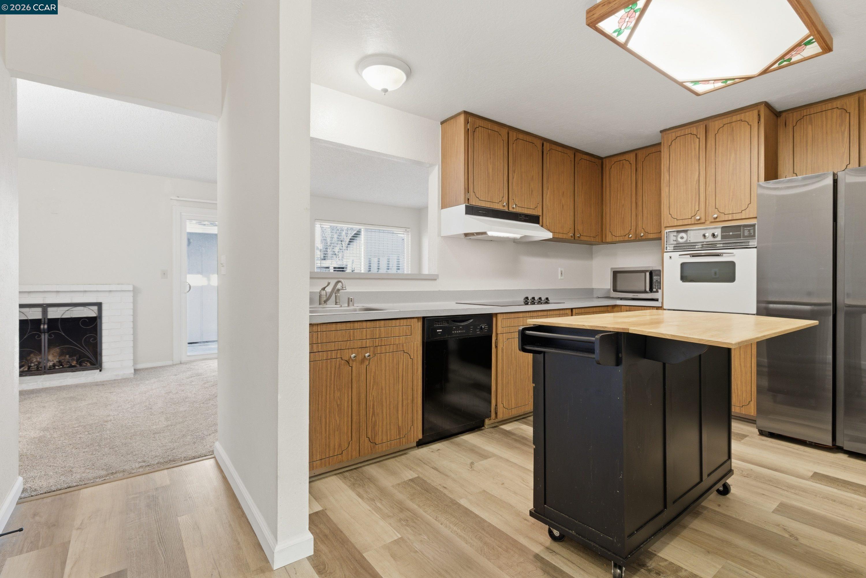 1423 St James Parkway Concord, CA 94521 - Photo 16 of 39