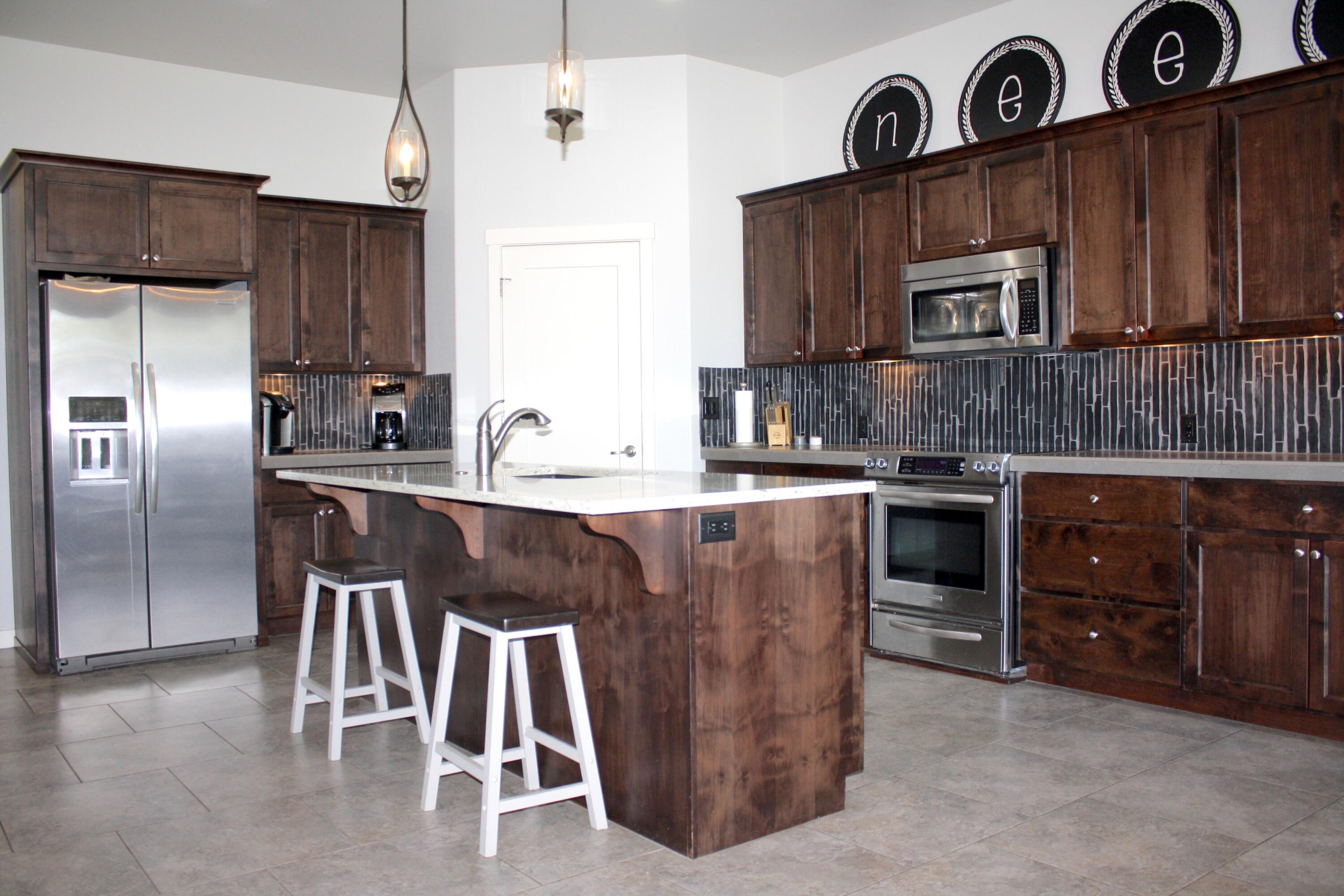 63290 Deschutes Market Road Bend, OR 97701 - Photo 11 of 48 kitchen