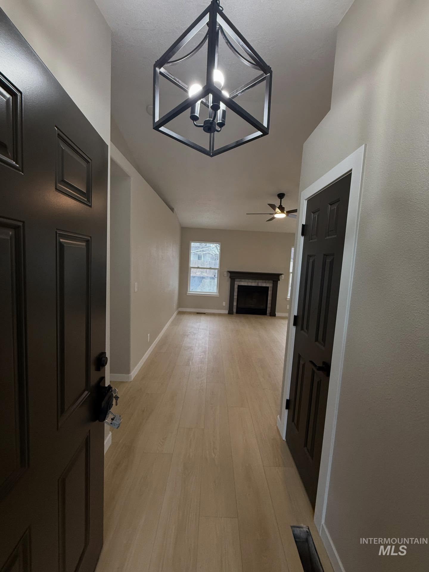 4248 South Trailridge Avenue Boise, ID 83716 - Photo 2 of 12