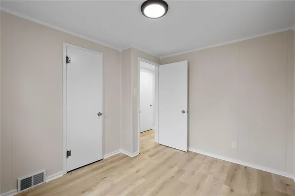 $189,900 | 263 Mary Ellen Drive, North Versailles, PA 15137