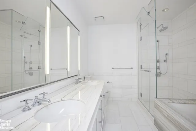 $2,800,000 | 30 Park Place, Unit 47C | TriBeCa