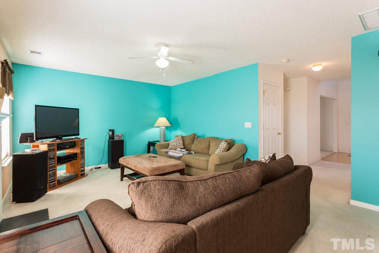 5909 Athens Clark Way Raleigh, NC 27610 - Photo 11 of 25