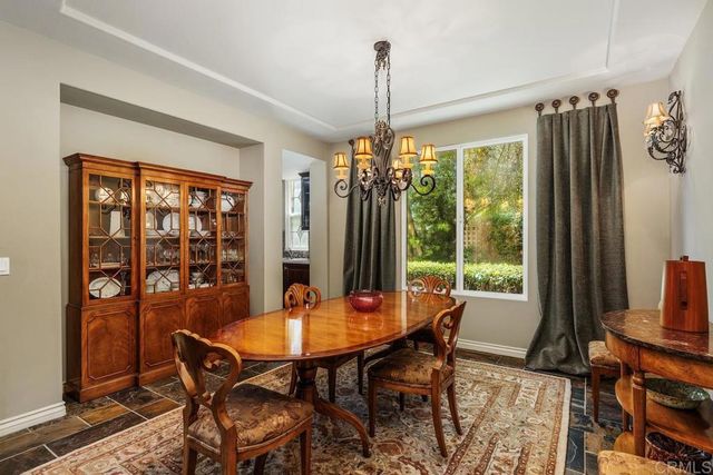 $2,295,000 | 6390 Paseo Descanso, Carlsbad, CA 92009