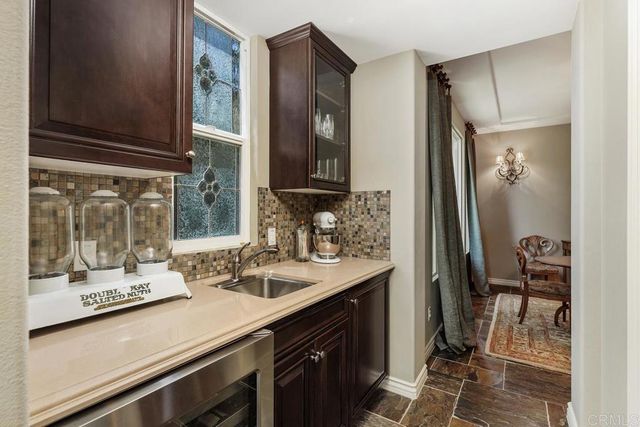 $2,295,000 | 6390 Paseo Descanso, Carlsbad, CA 92009