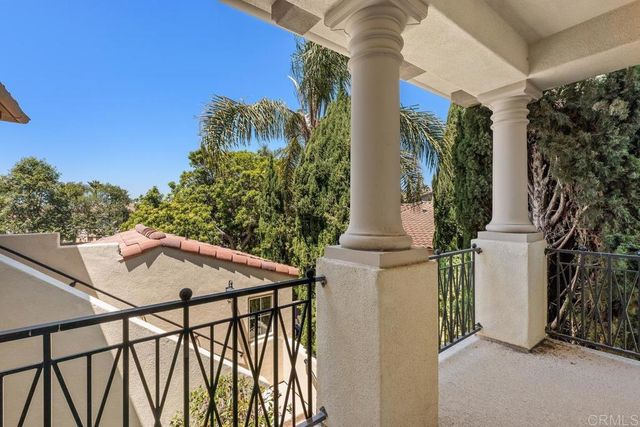 $2,295,000 | 6390 Paseo Descanso, Carlsbad, CA 92009