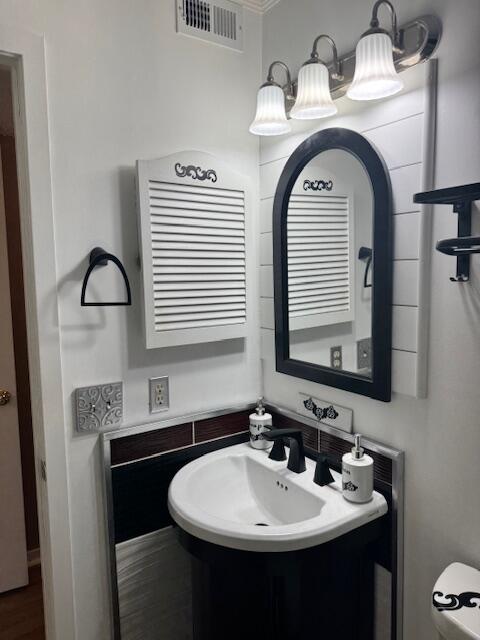 2205 Cypress Pointe, Unit B205 Manning, SC 29102 - Photo 14 of 54 IMG_2252