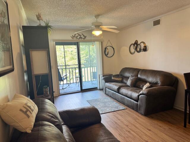 2205 Cypress Pointe, Unit B205 Manning, SC 29102 - Photo 8 of 54 IMG_2234