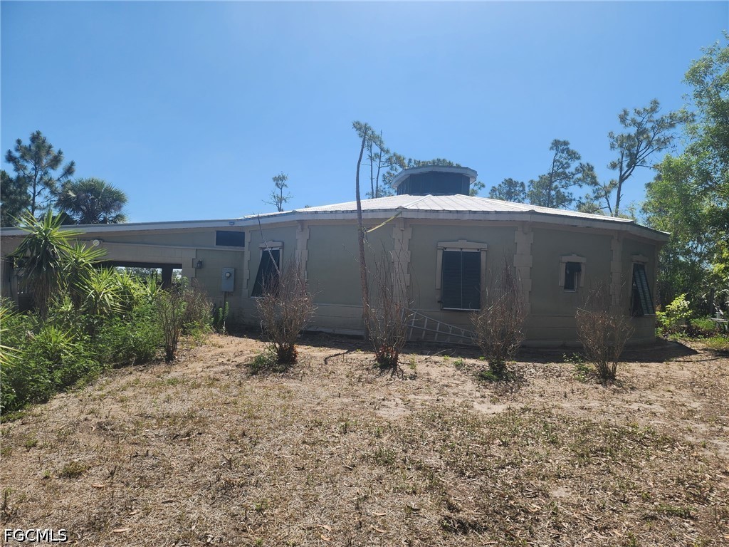 11891 Shawnee Road Fort Myers, FL 33913 - Photo 2 of 5